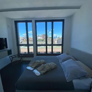 Number House - Number 11 , Milano Italia